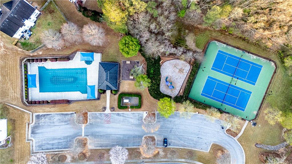 4033 Roxberry Hill Lane