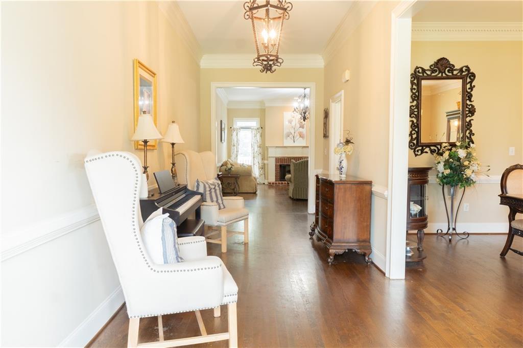3924 Hershel Drive