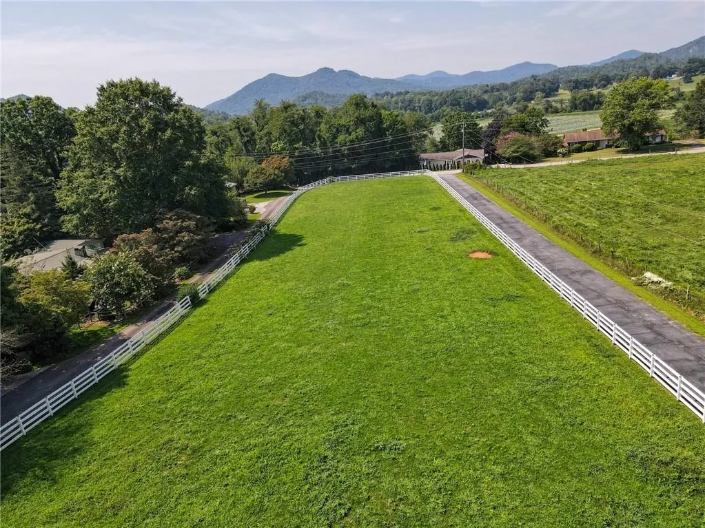 Dillard, Georgia 30537, United States, 4 Bedrooms Bedrooms, ,4 BathroomsBathrooms,Residential,Active,50953