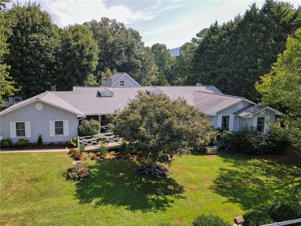 Dillard, Georgia 30537, United States, 4 Bedrooms Bedrooms, ,4 BathroomsBathrooms,Residential,Active,50953