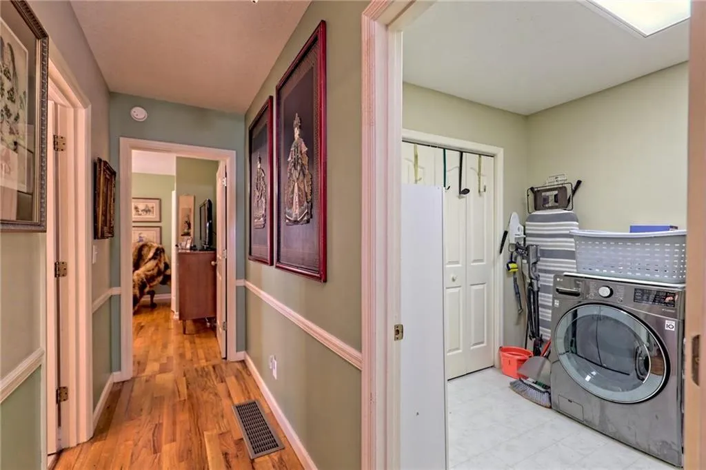 Dillard, Georgia 30537, United States, 4 Bedrooms Bedrooms, ,4 BathroomsBathrooms,Residential,Active,50953