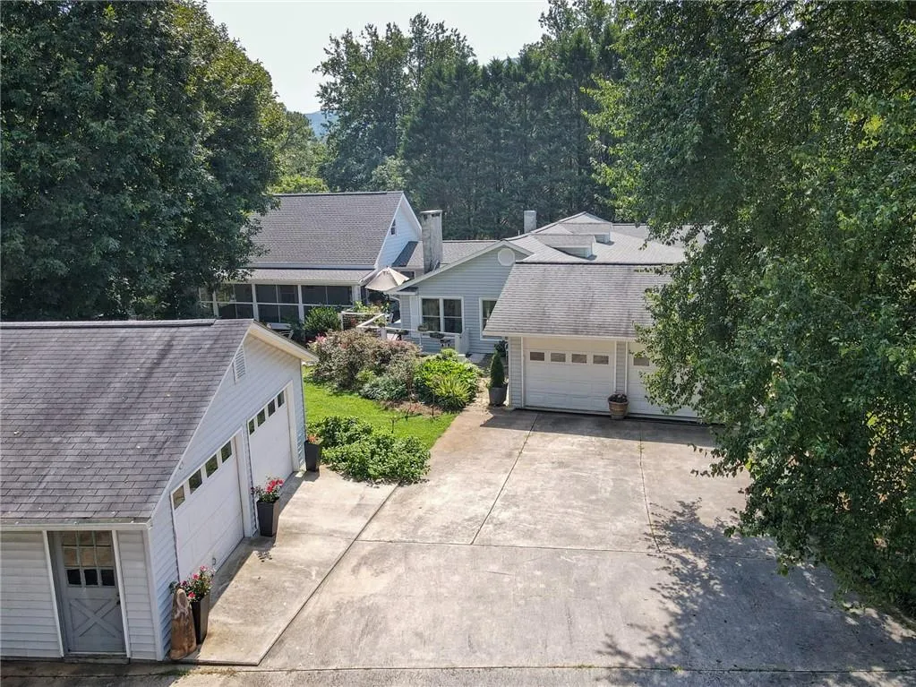 Dillard, Georgia 30537, United States, 4 Bedrooms Bedrooms, ,4 BathroomsBathrooms,Residential,Active,50953