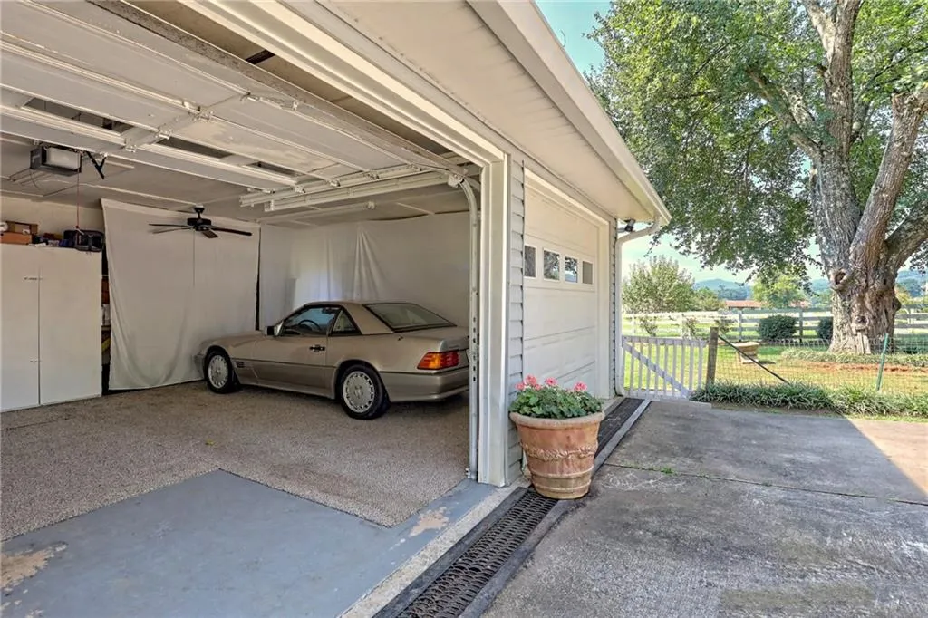 Dillard, Georgia 30537, United States, 4 Bedrooms Bedrooms, ,4 BathroomsBathrooms,Residential,Active,50953