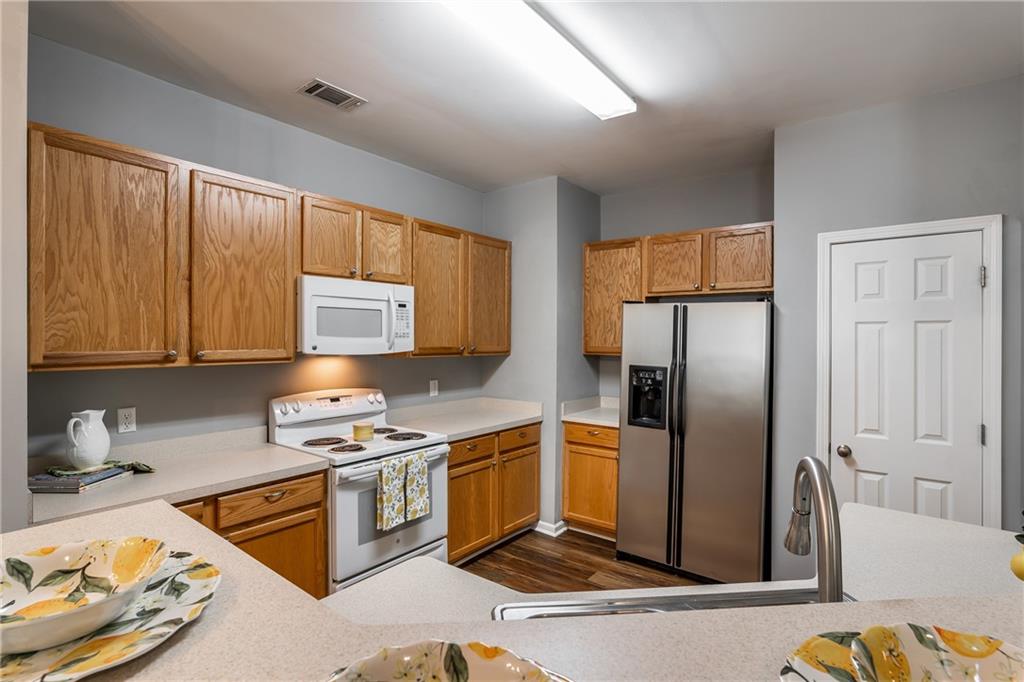 208 Oconee Way, Canton, Georgia image 10