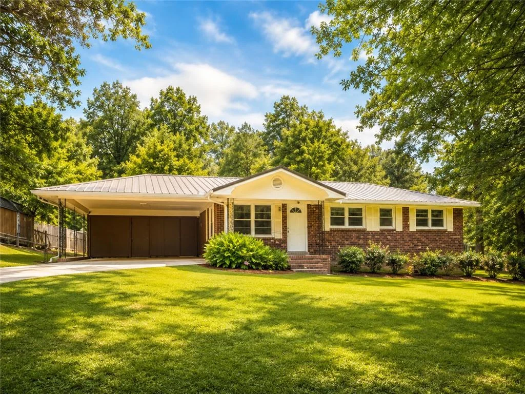 203 Briarwood Drive