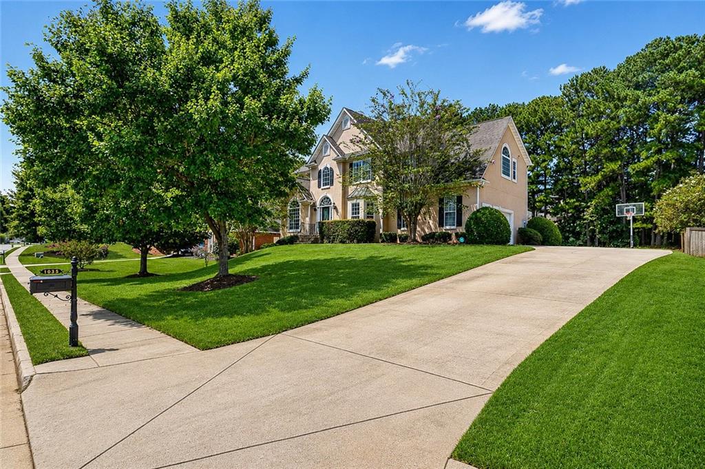 1035 Eagles Brooke Dr