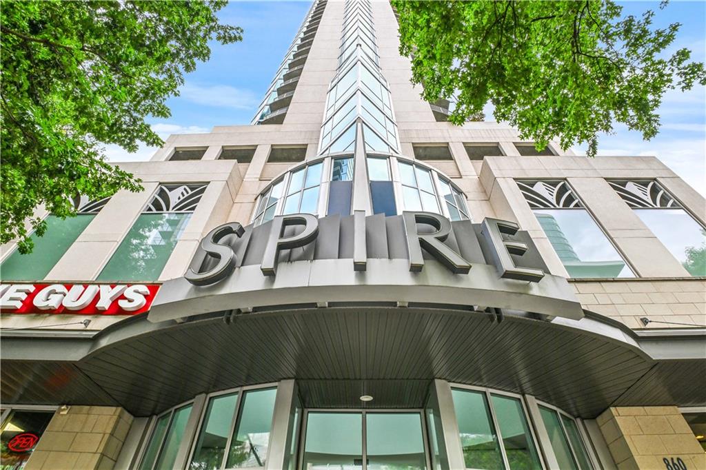 860 Peachtree Street NE 1718