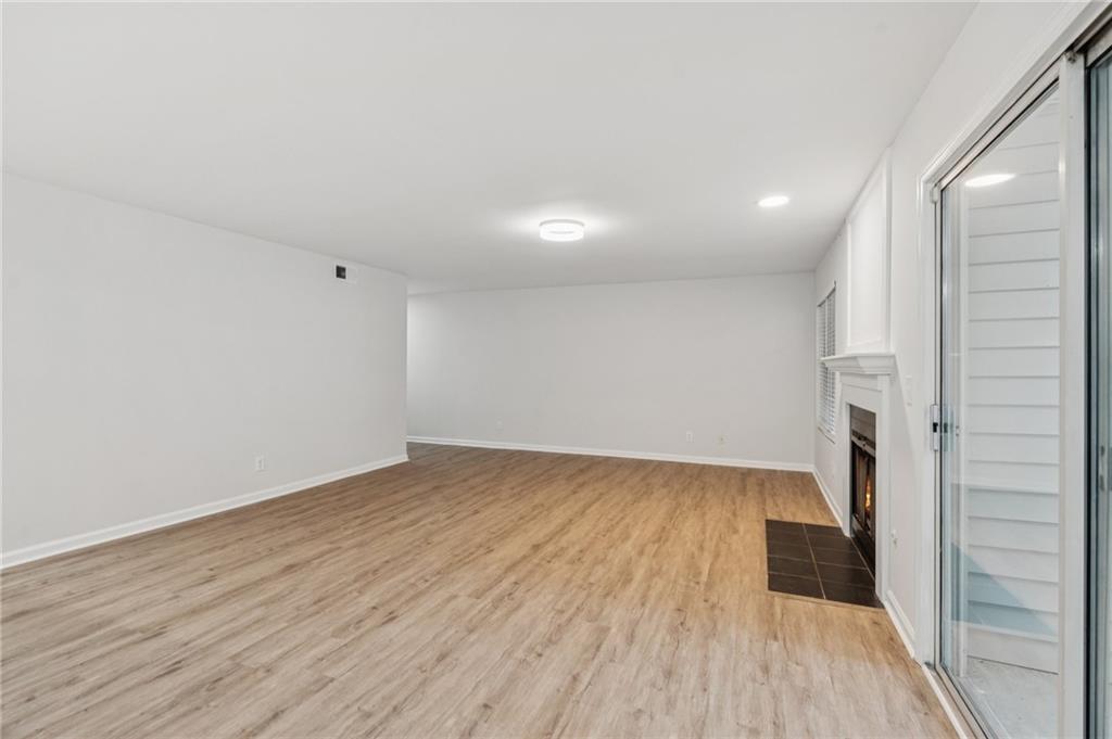 HENDERSON PLACE - Residential