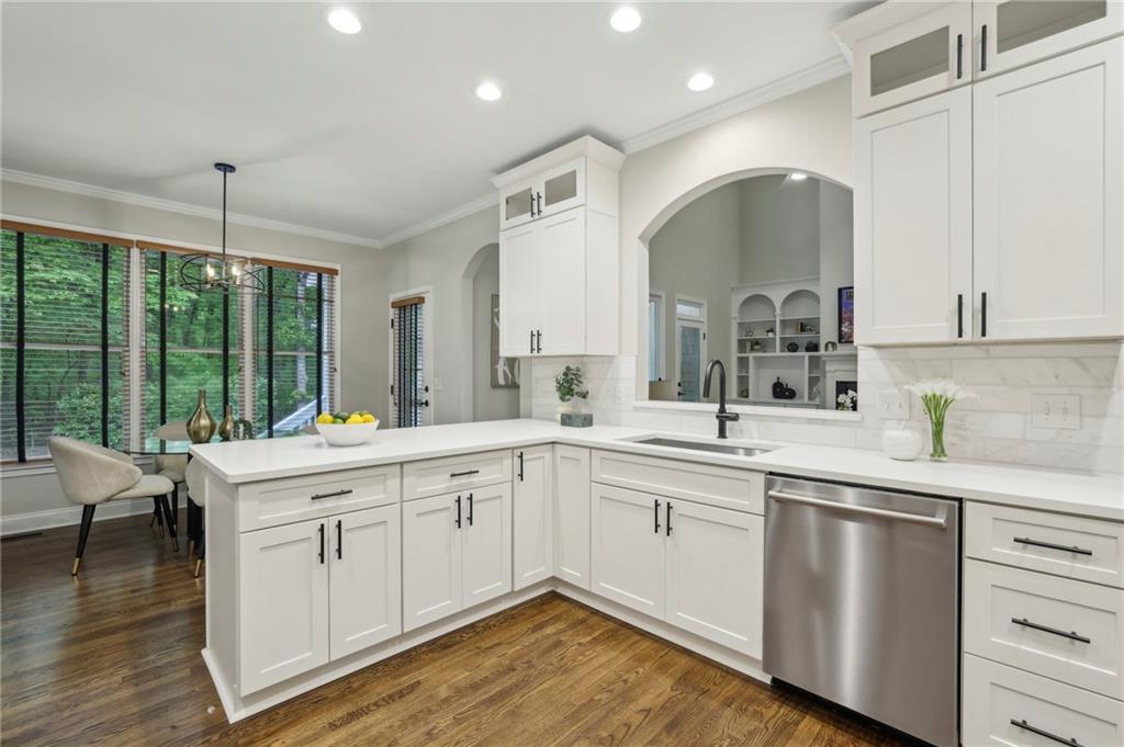 115 Beringer Court Ct, Alpharetta, Georgia image 9