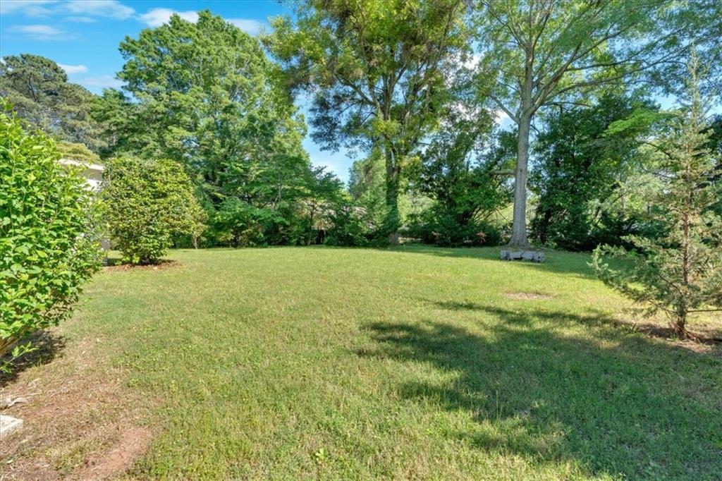 3951 Lindley Drive, Powder Springs, Georgia image 37