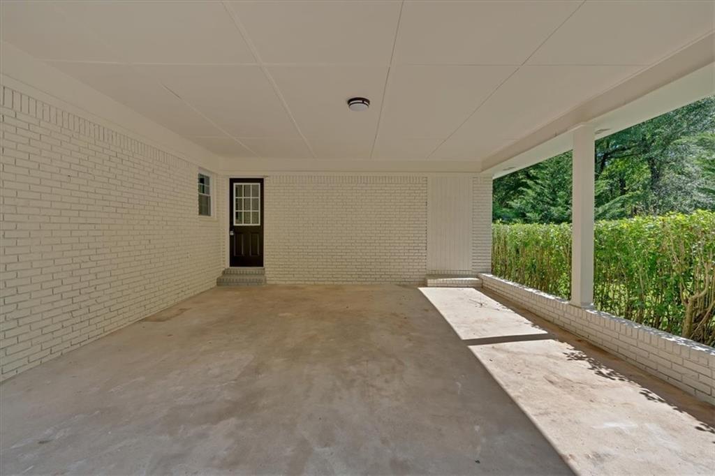 3951 Lindley Drive, Powder Springs, Georgia image 3