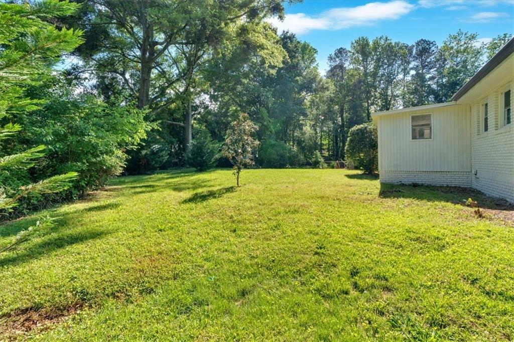 3951 Lindley Drive, Powder Springs, Georgia image 32