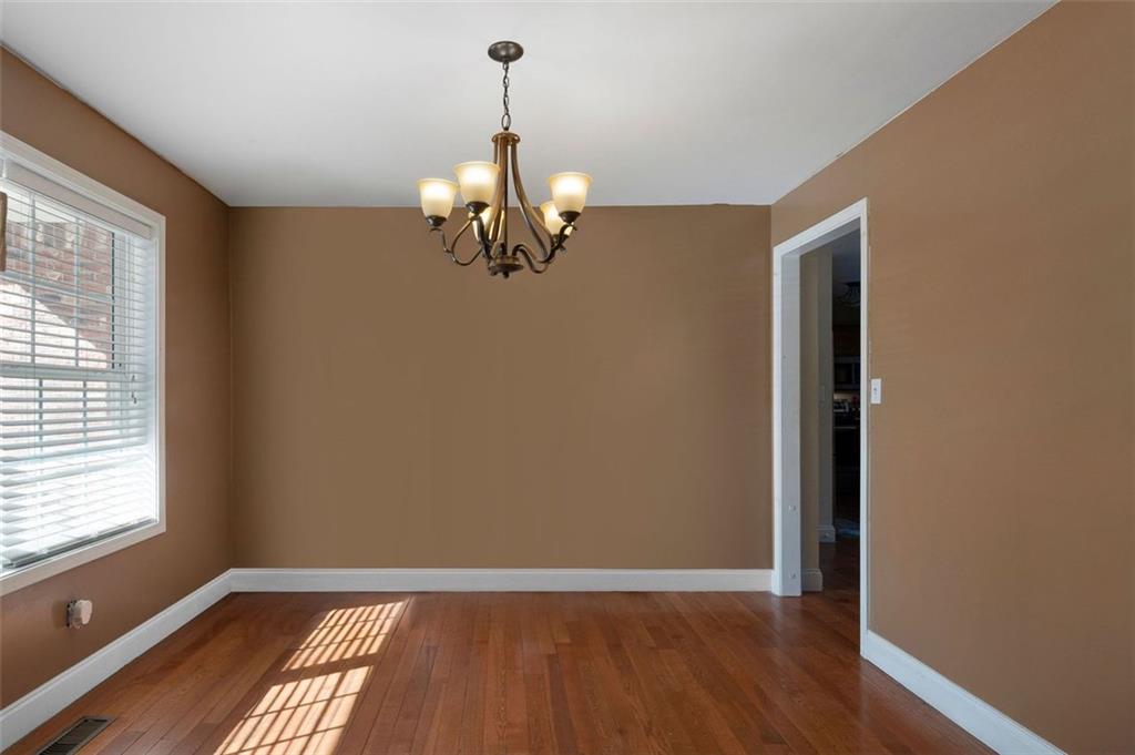 577 Everett Springs Road SW