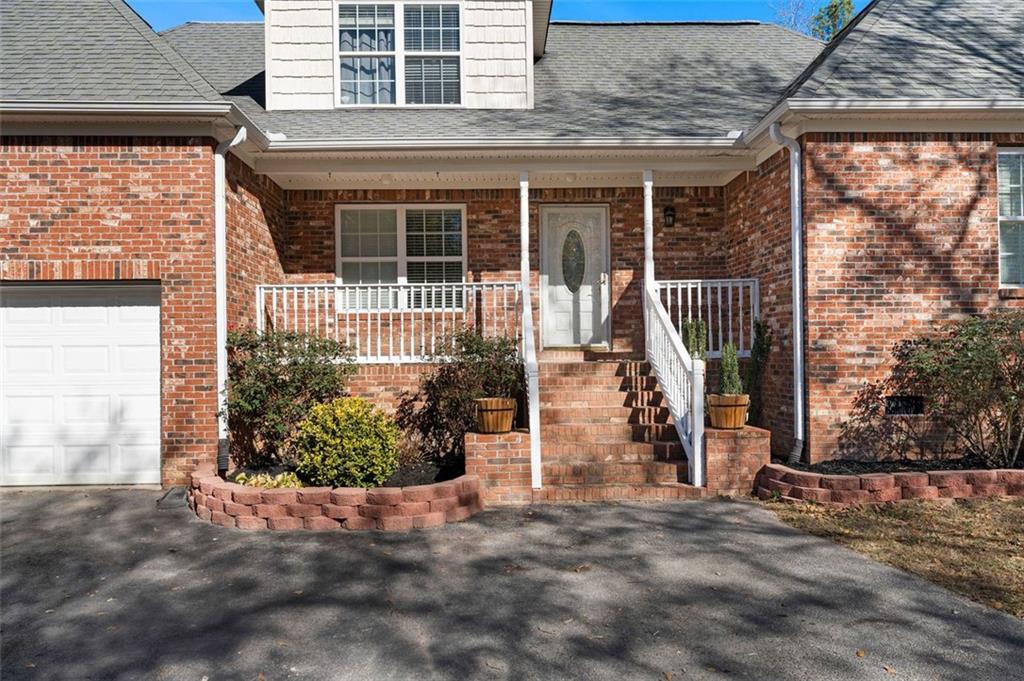 577 Everett Springs Road SW