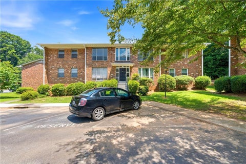 Condo For Sale - 510 Coventry Road #3C<br/> Decatur, GA 30030