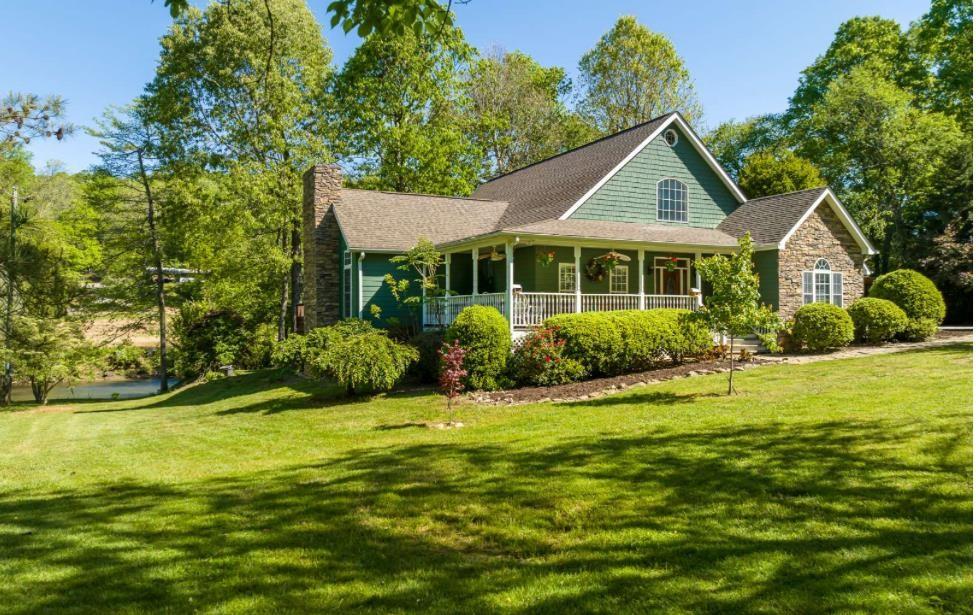 83 Licklog Road