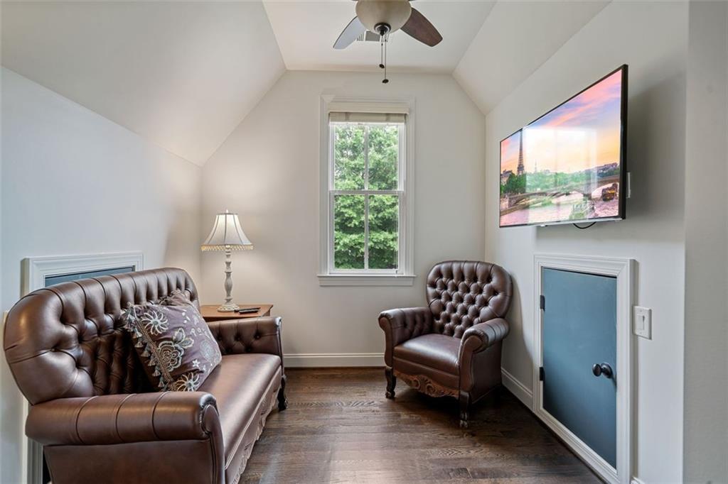 2490 Hillandale Circle, Cumming, Georgia image 37
