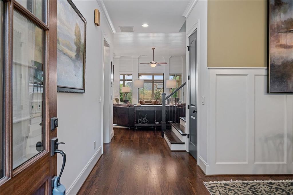 2490 Hillandale Circle, Cumming, Georgia image 4