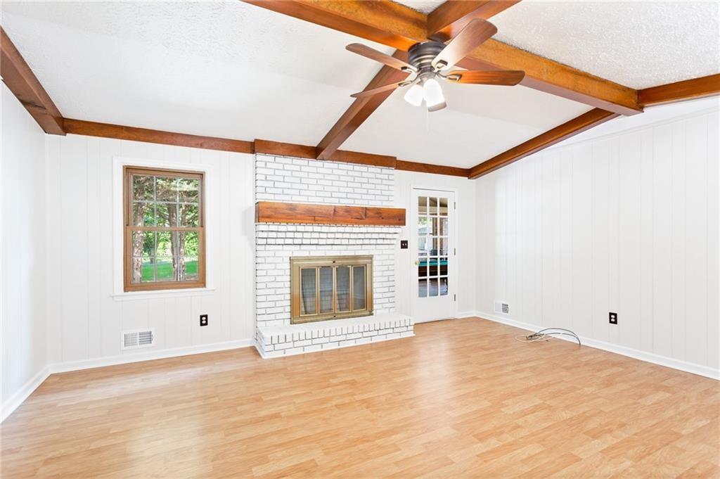 3281 Pete Shaw Road