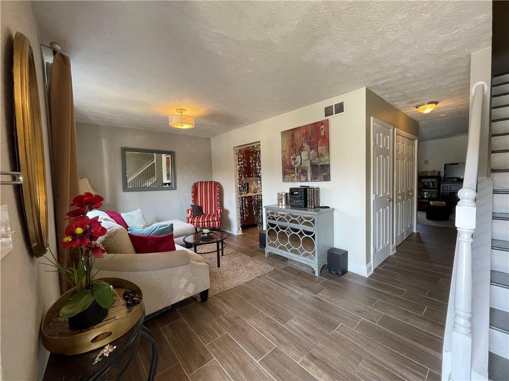 1198 Ashborough Terrace F