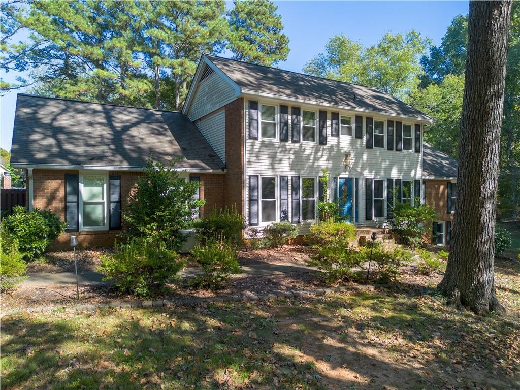 245 Waverly Hall Drive, Roswell, GA, 30075 245 Waverly Hall Drive