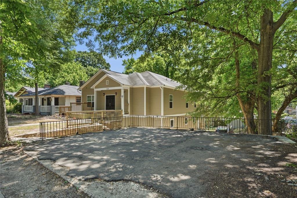1070 Mayson Turner Road NW