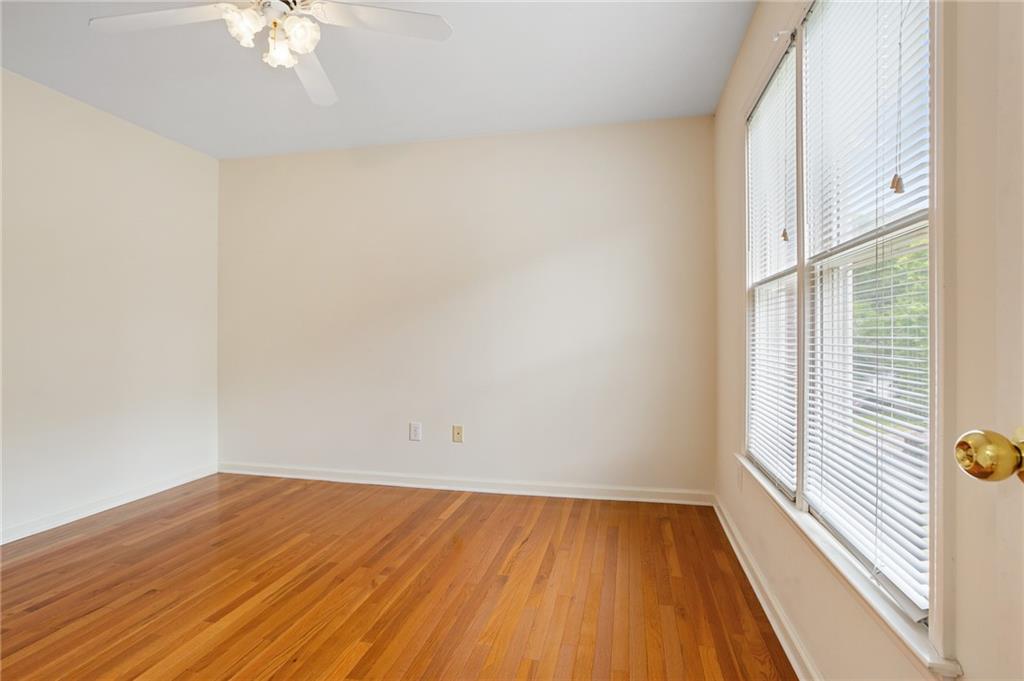 Brentwood Park - Residential
