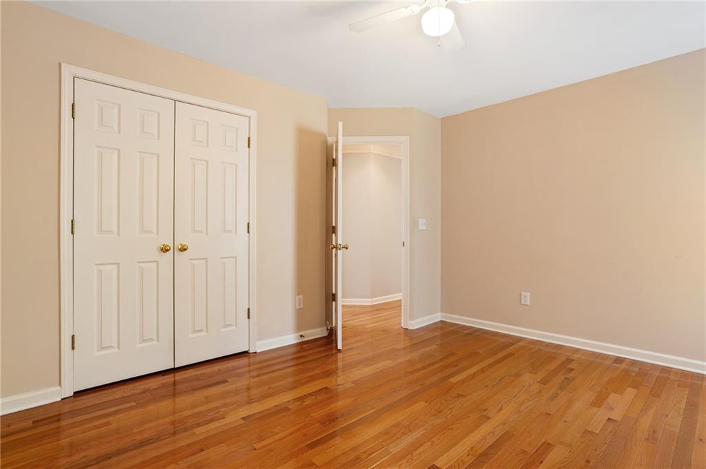 Brentwood Park - Residential