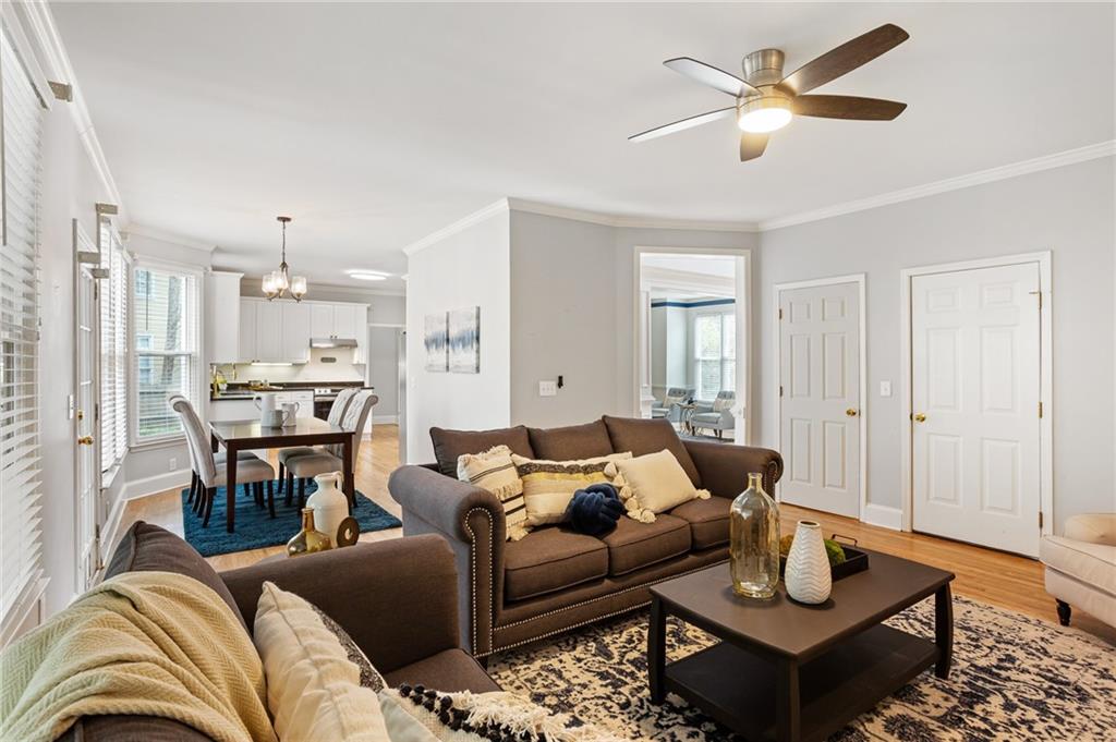 Brentwood Park - Residential