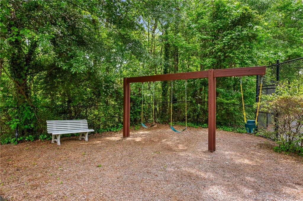 Brentwood Park - Residential