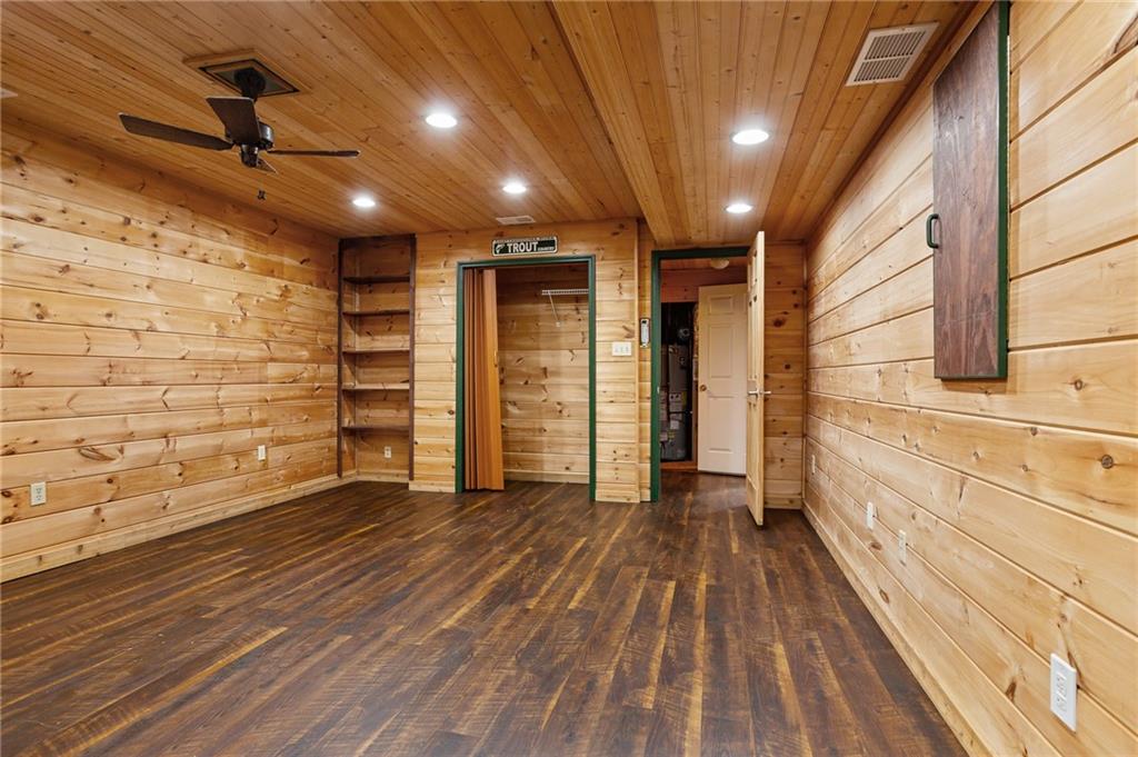 Brentwood Park - Residential