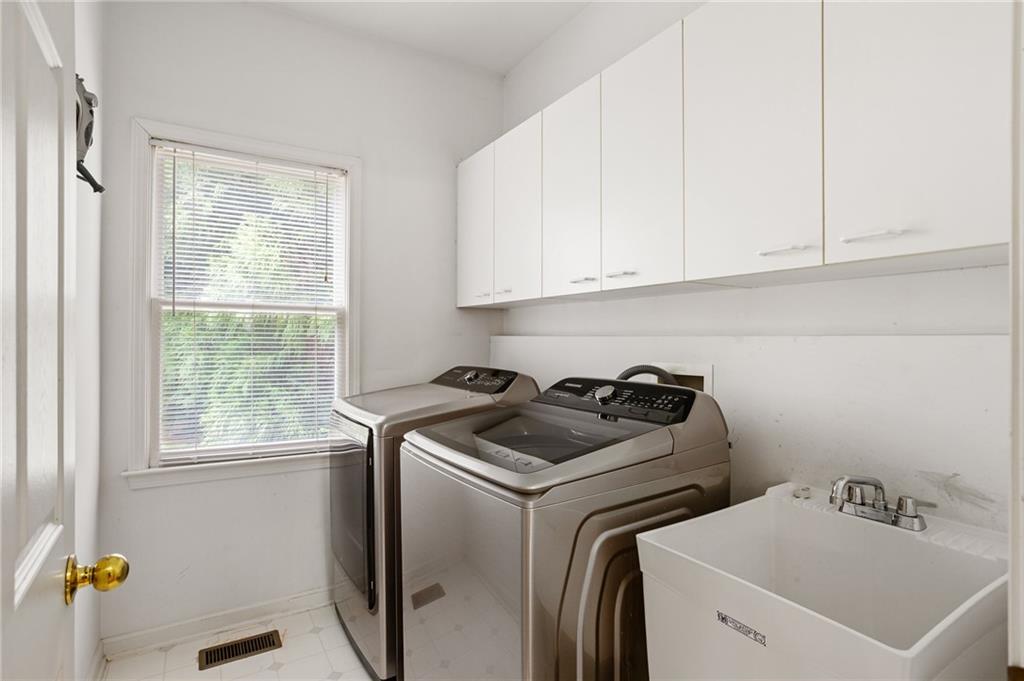 Brentwood Park - Residential