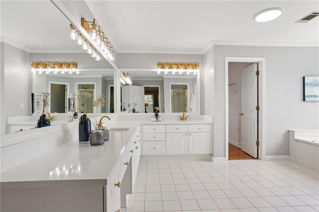 Brentwood Park - Residential