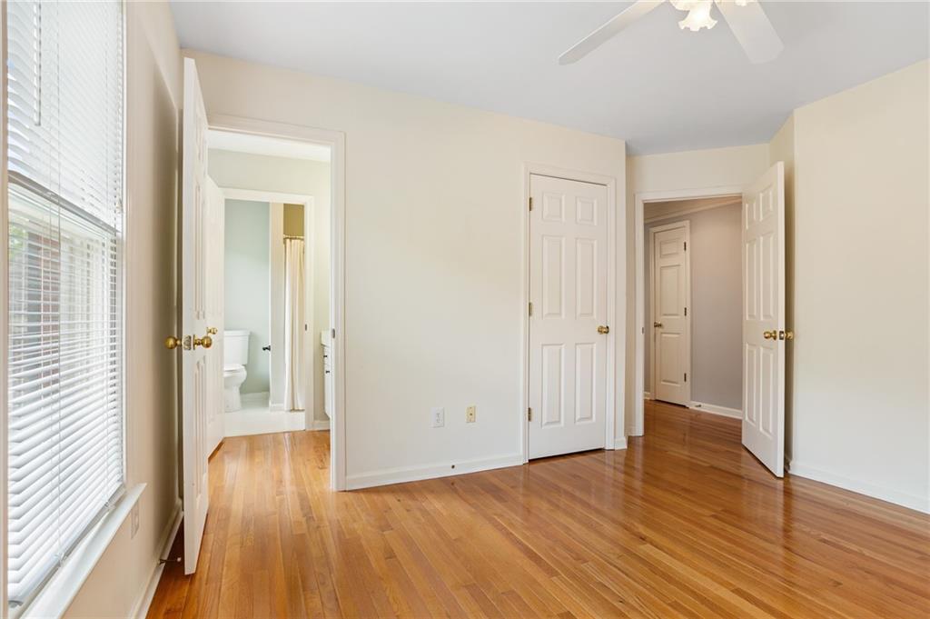 Brentwood Park - Residential