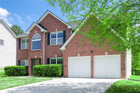 A home in Fairburn