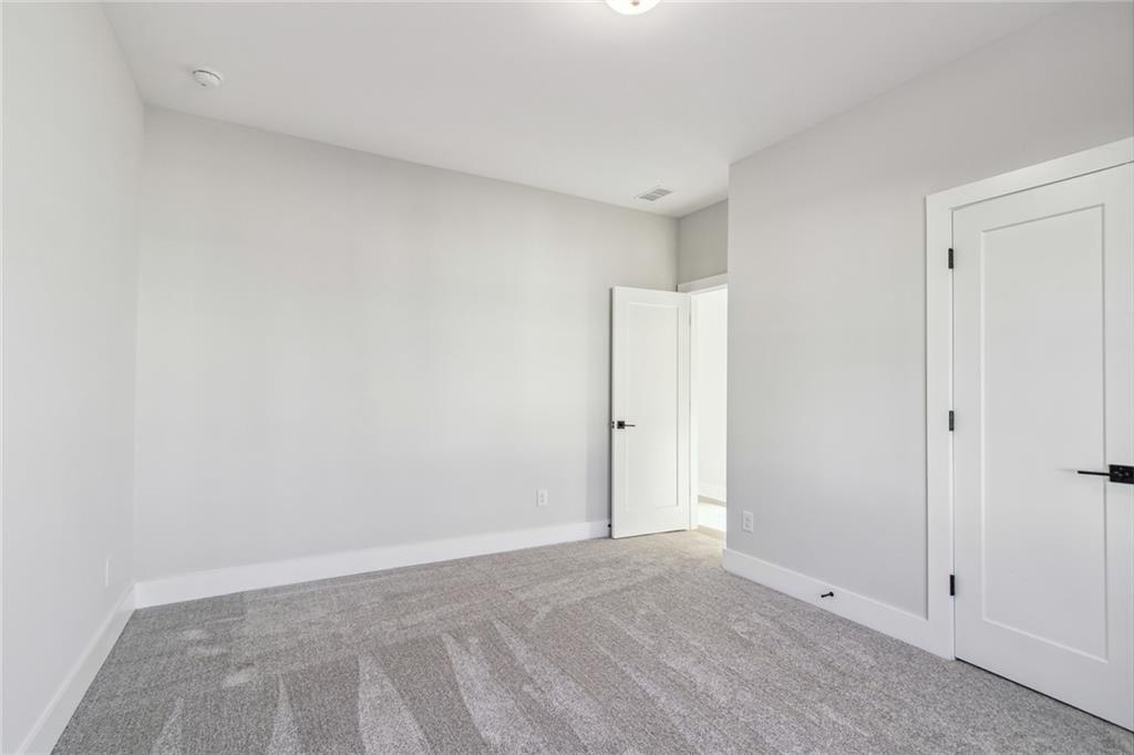 Ellis - Residential