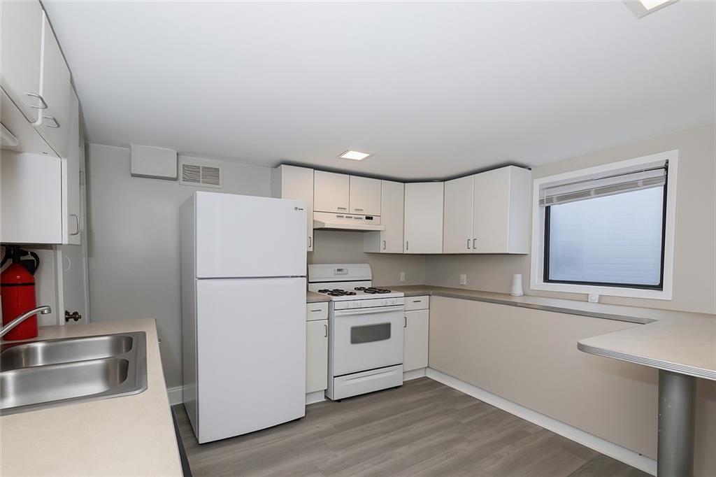 916 Greenwood Avenue NE B