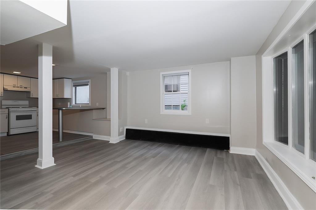 916 Greenwood Avenue NE B