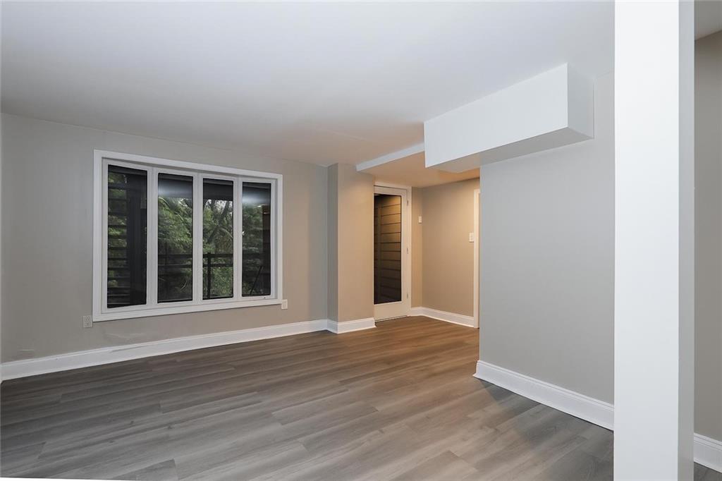 916 Greenwood Avenue NE B