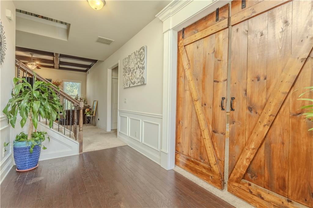 6060 Riverview Parkway