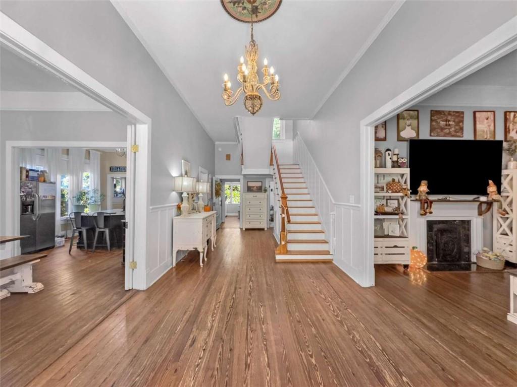 225 N Indian Springs Drive N