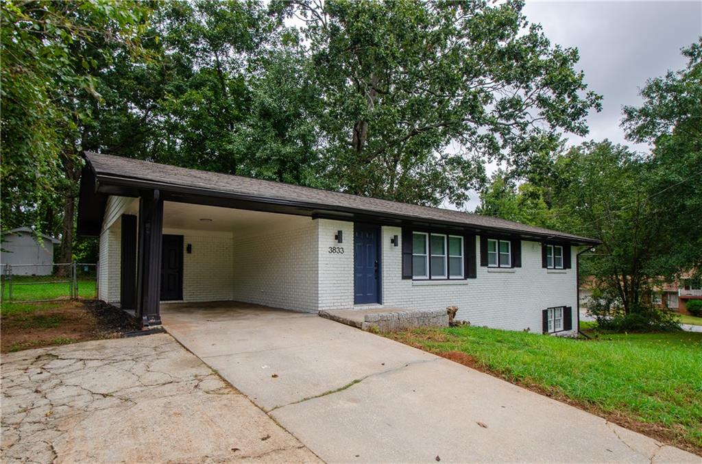 3833 Wedgefield Circle