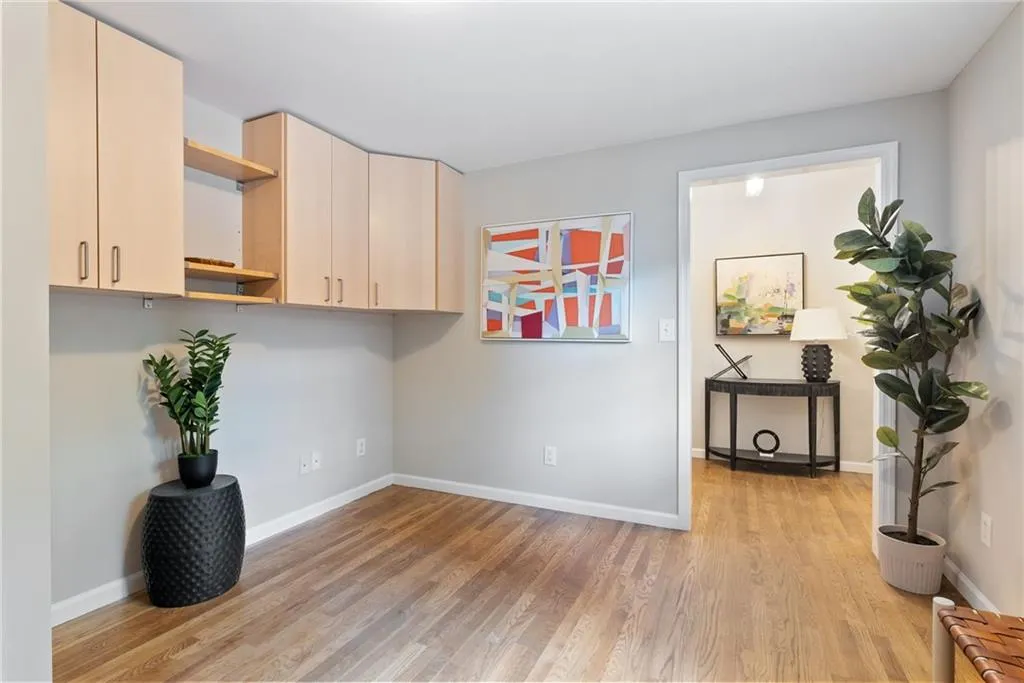 Smyrna, Georgia 30080, United States, 3 Bedrooms Bedrooms, ,2 BathroomsBathrooms,Residential,Active,184290