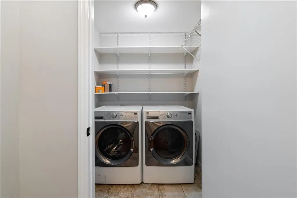 Smyrna, Georgia 30080, United States, 3 Bedrooms Bedrooms, ,2 BathroomsBathrooms,Residential,Active,184290