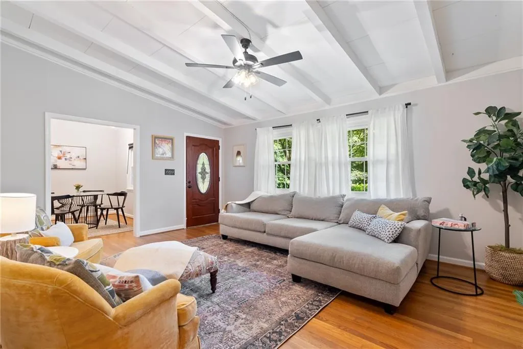 Smyrna, Georgia 30080, United States, 3 Bedrooms Bedrooms, ,2 BathroomsBathrooms,Residential,Active,184290