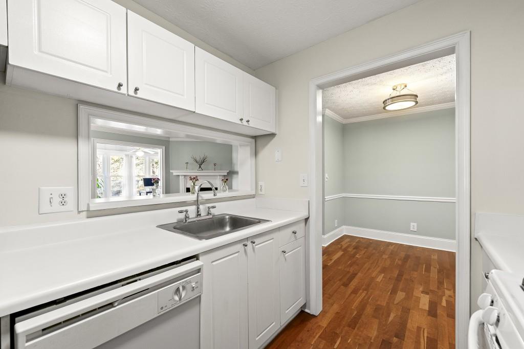 516 Summit North Drive, Atlanta, Georgia image 22
