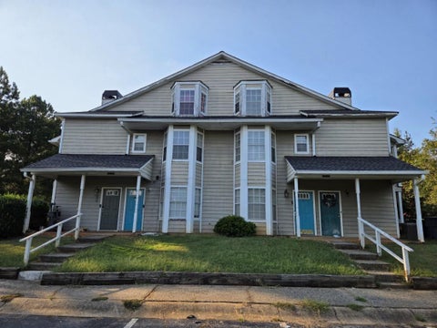 Condo For Sale - 9412 Cypress Lane<br/> Jonesboro, GA 30238