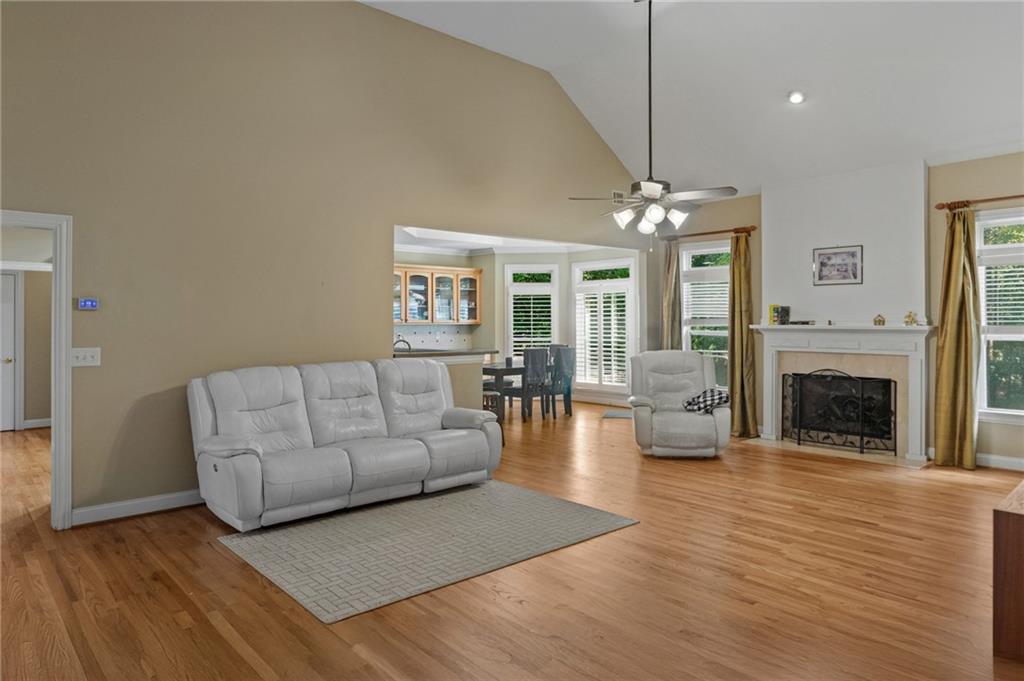 5464 Woodrun Court