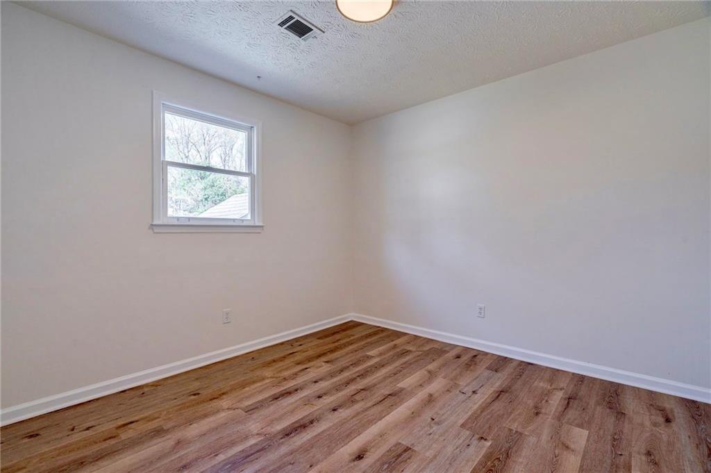 4132 Wrexham Drive, Snellville, Georgia image 26