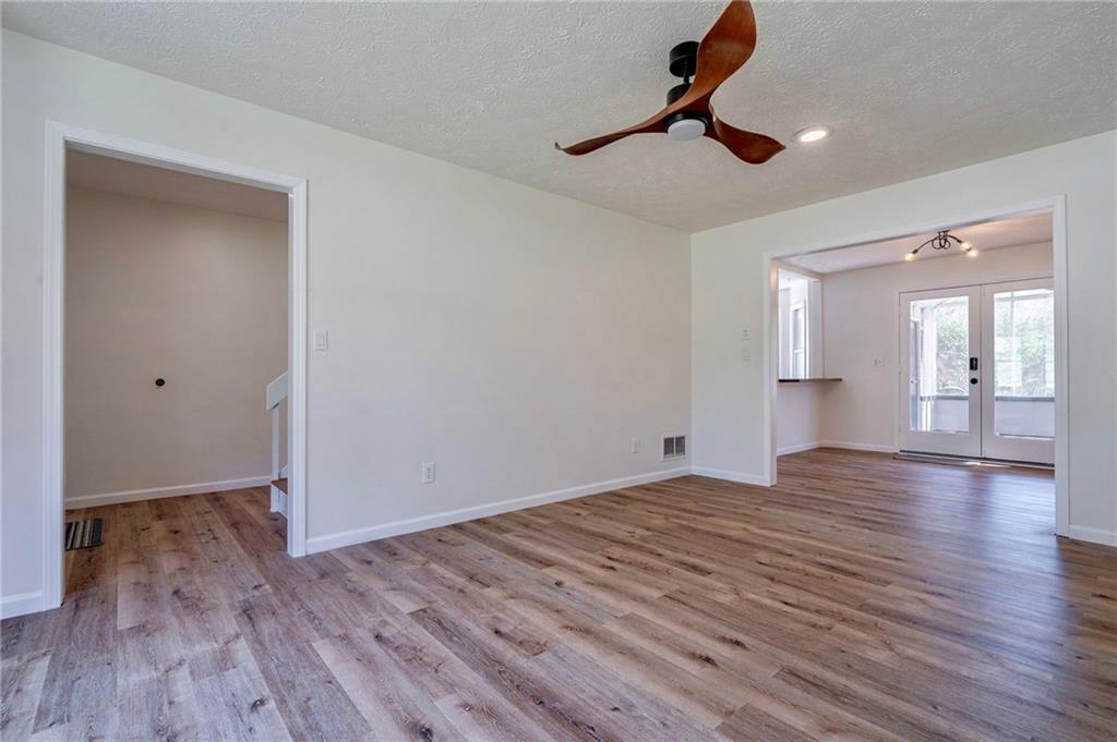 4132 Wrexham Drive, Snellville, Georgia image 3